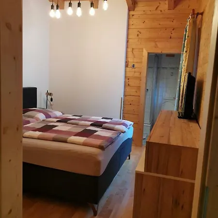 Elisabeth פורסטאו